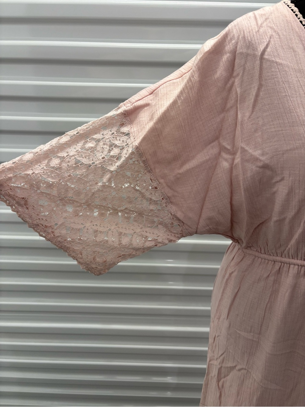 The Clothing Company Jumpsuit Woman’s Size Medium Pink Lace Details Boho - Picture 5 of 8
